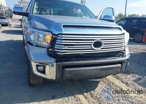 2016 Toyota Tundra Limited 5.7L V8 z USA, uszkodzony, nr VIN 5TFBW5F12GX513191